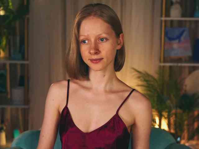 MiaVebes Sex Cam Show