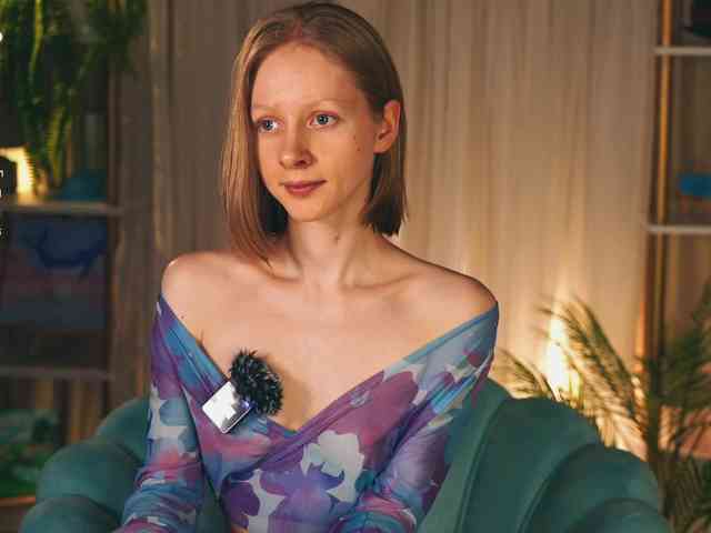 MiaVebes Sex Cam Show