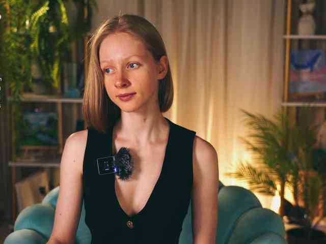 MiaVebes Sex Cam Show