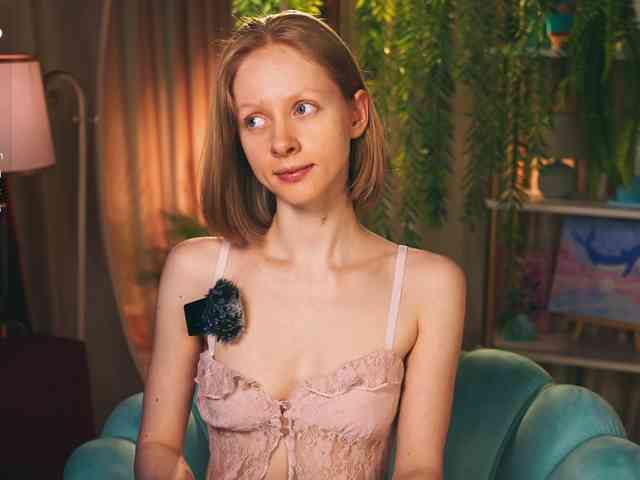 MiaVebes Sex Cam Show