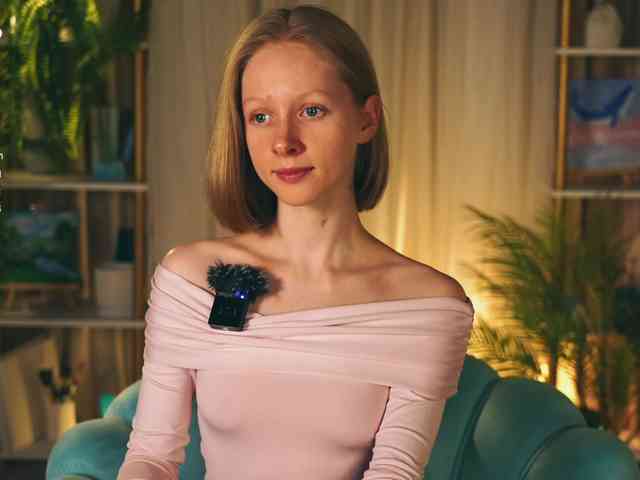 MiaVebes Sex Cam Show