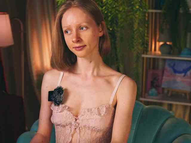 Модель: MiaVebes