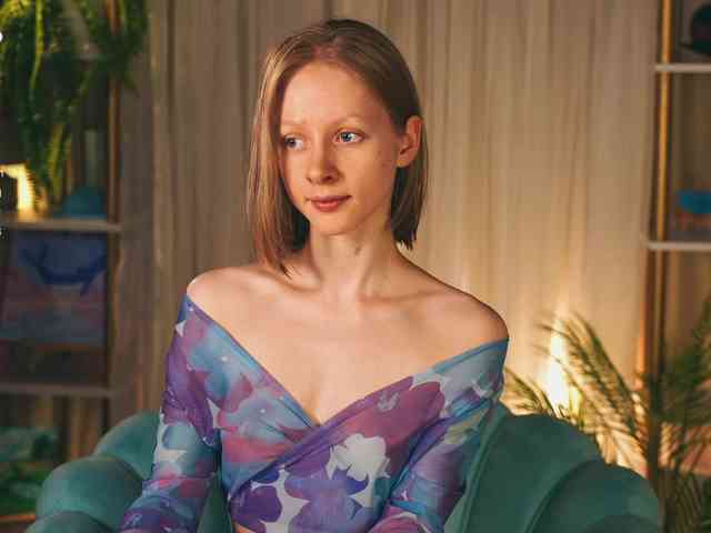 MiaVebes Sex Cam Show