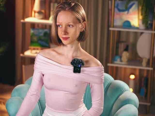 MiaVebes Live Webcam on BongaCams