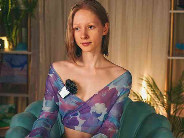 MiaVebes Sex Cam Show