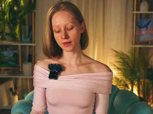 MiaVebes Sex Cam Show