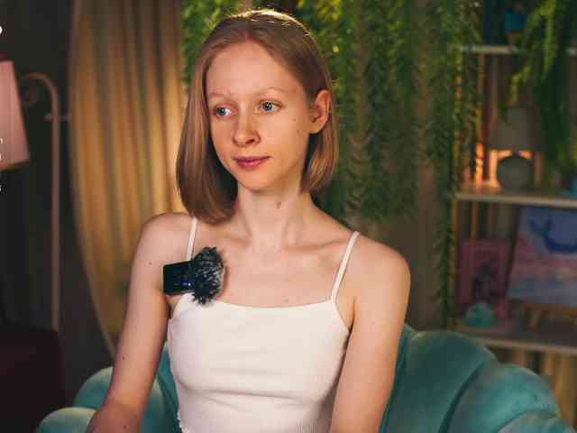 MiaVebes Sex Cam Show