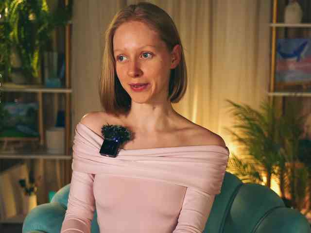 MiaVebes Sex Cam Show
