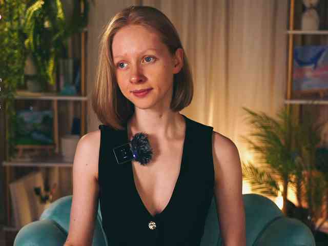 MiaVebes Sex Cam Show