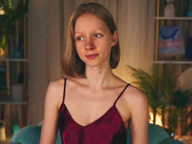 MiaVebes Sex Cam Show