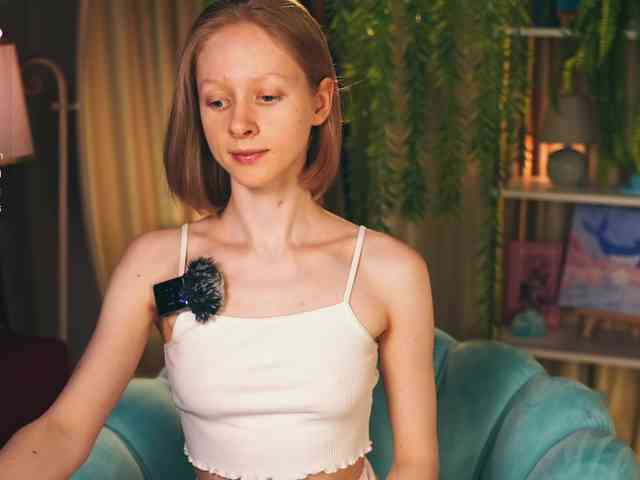 MiaVebes Sex Cam Show