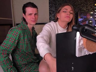 FukinHotCouple