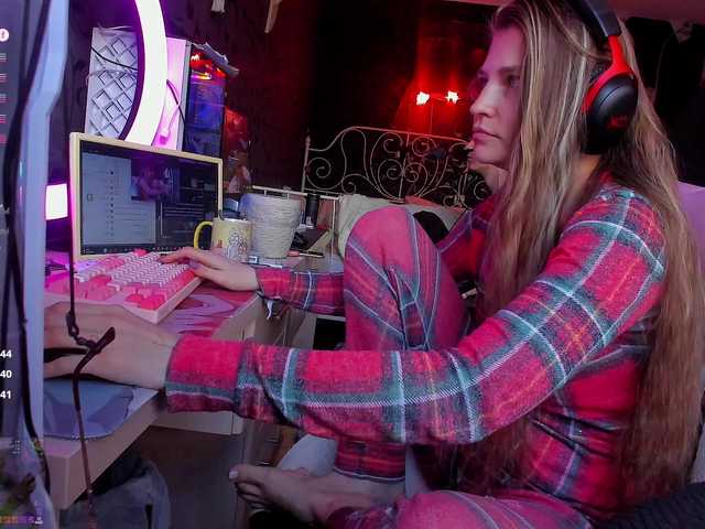 Guru QueenAfina