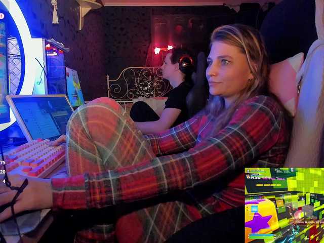 QueenAfina