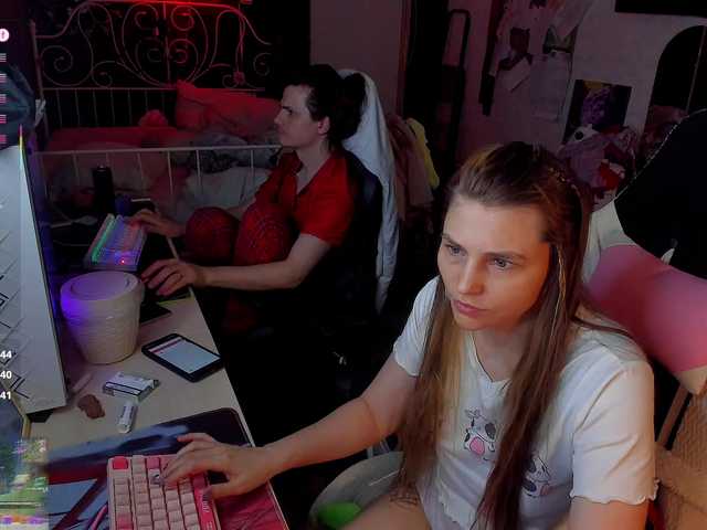 видео QueenAfina