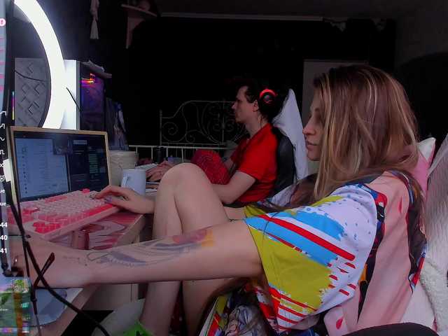 QueenAfina live cam on BongaCams