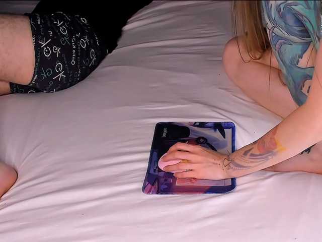 QueenAfina live cam on BongaCams