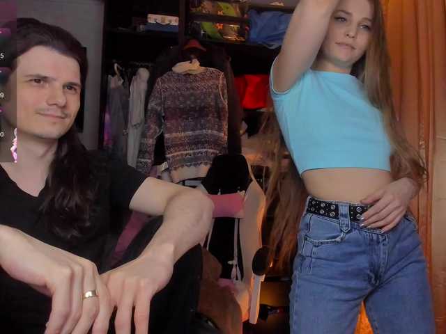  QueenAfina chat room
