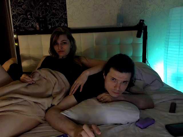 QueenAfina's BongaCams show and profile