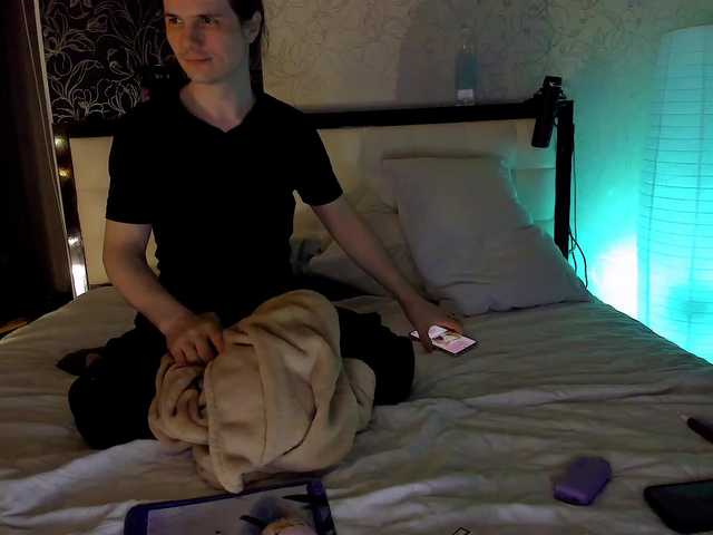 QueenAfina's BongaCams profile