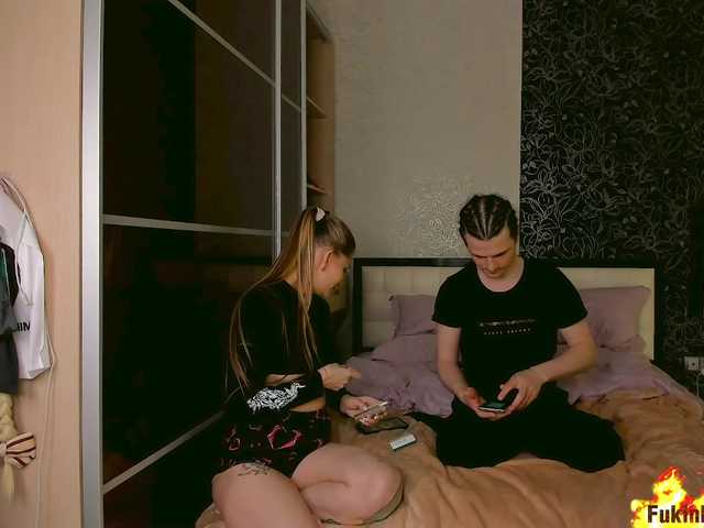 go to chat with FukinHotCouple