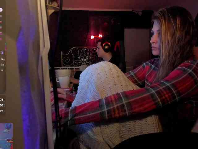 FukinHotCouple webcam