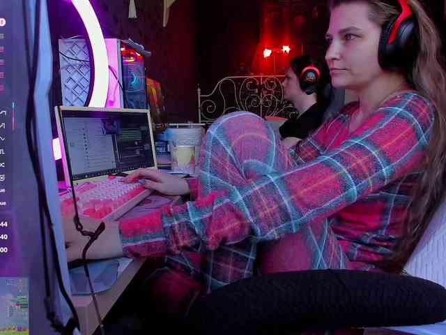Модель: FukinHotCouple