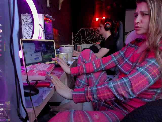FukinHotCouple webcam