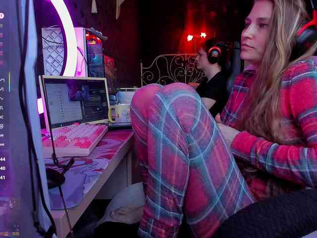 FukinHotCouple webcam