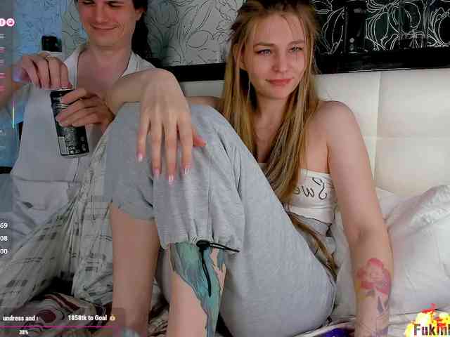 FukinHotCouple webcam