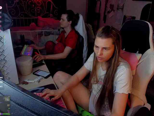 FukinHotCouple