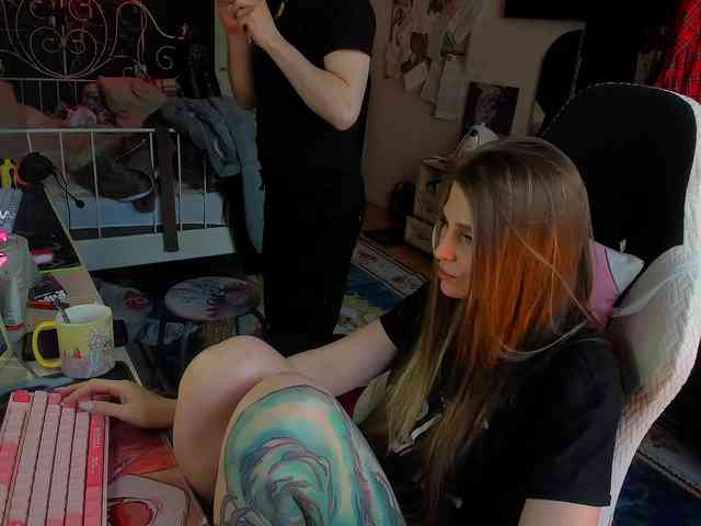 FukinHotCouple webcam