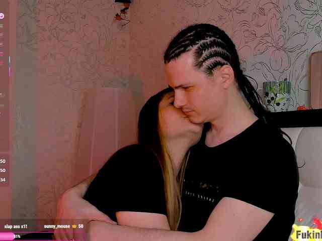 FukinHotCouple webcam