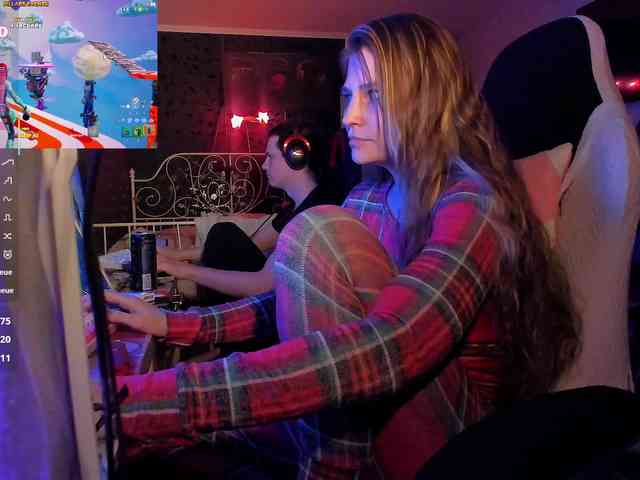 FukinHotCouple webcam