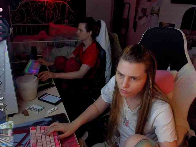 FukinHotCouple webcam