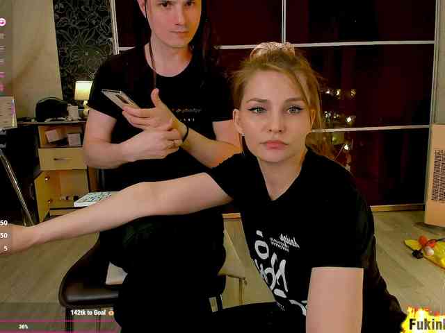 FukinHotCouple webcam