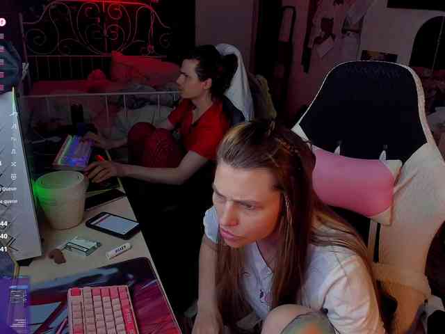 FukinHotCouple webcam