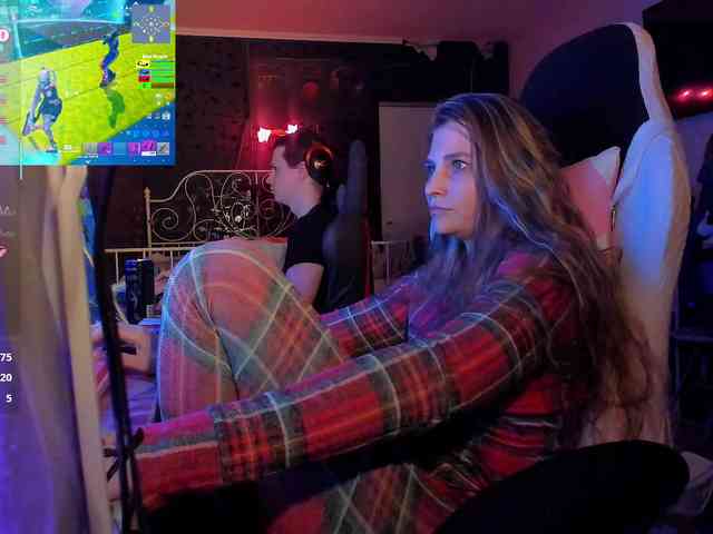 FukinHotCouple