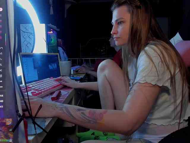 FukinHotCouple webcam