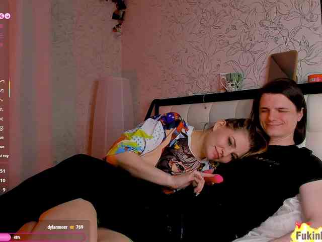FukinHotCouple webcam