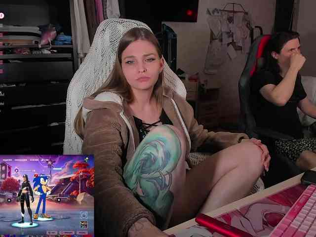 FukinHotCouple