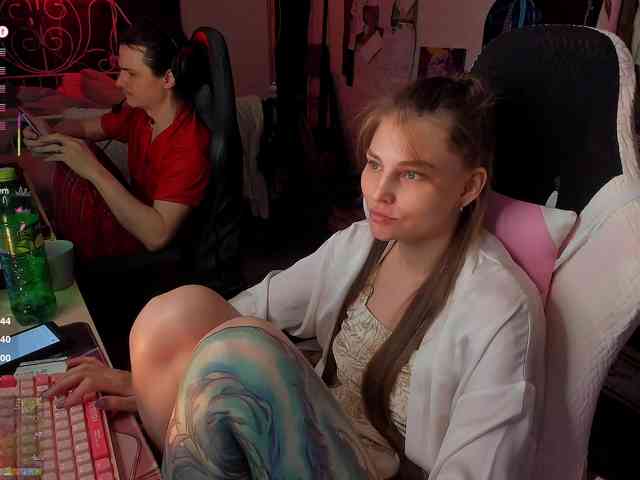 Модель: FukinHotCouple