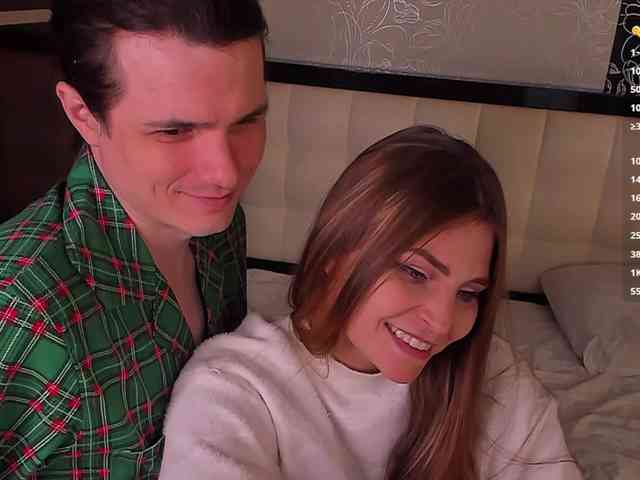 FukinHotCouple webcam