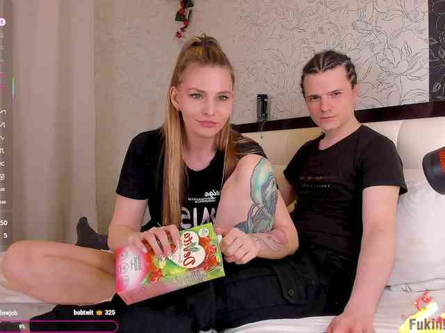 FukinHotCouple webcam