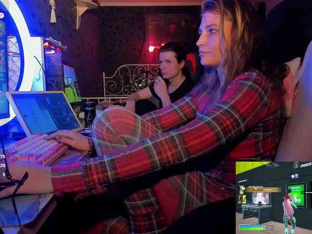 FukinHotCouple webcam