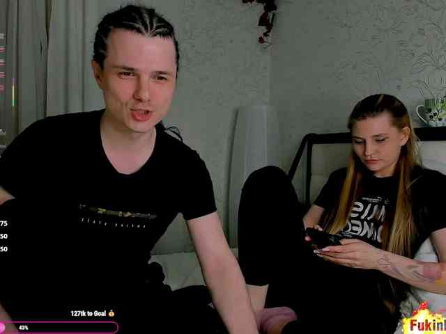 FukinHotCouple webcam