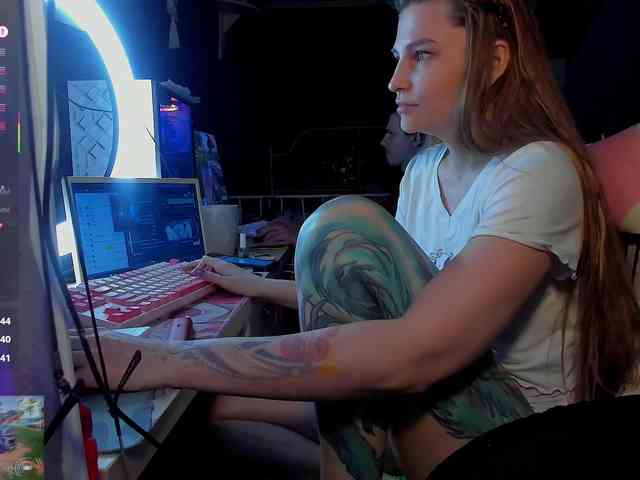 FukinHotCouple webcam