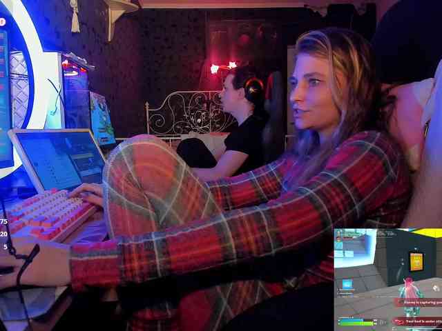 FukinHotCouple webcam