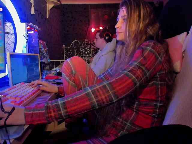FukinHotCouple webcam