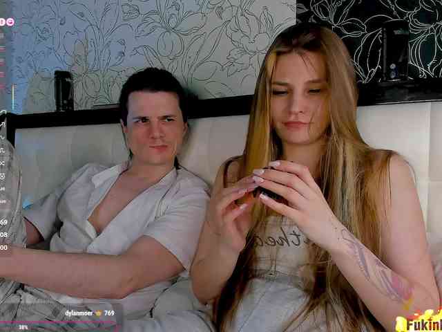 FukinHotCouple webcam